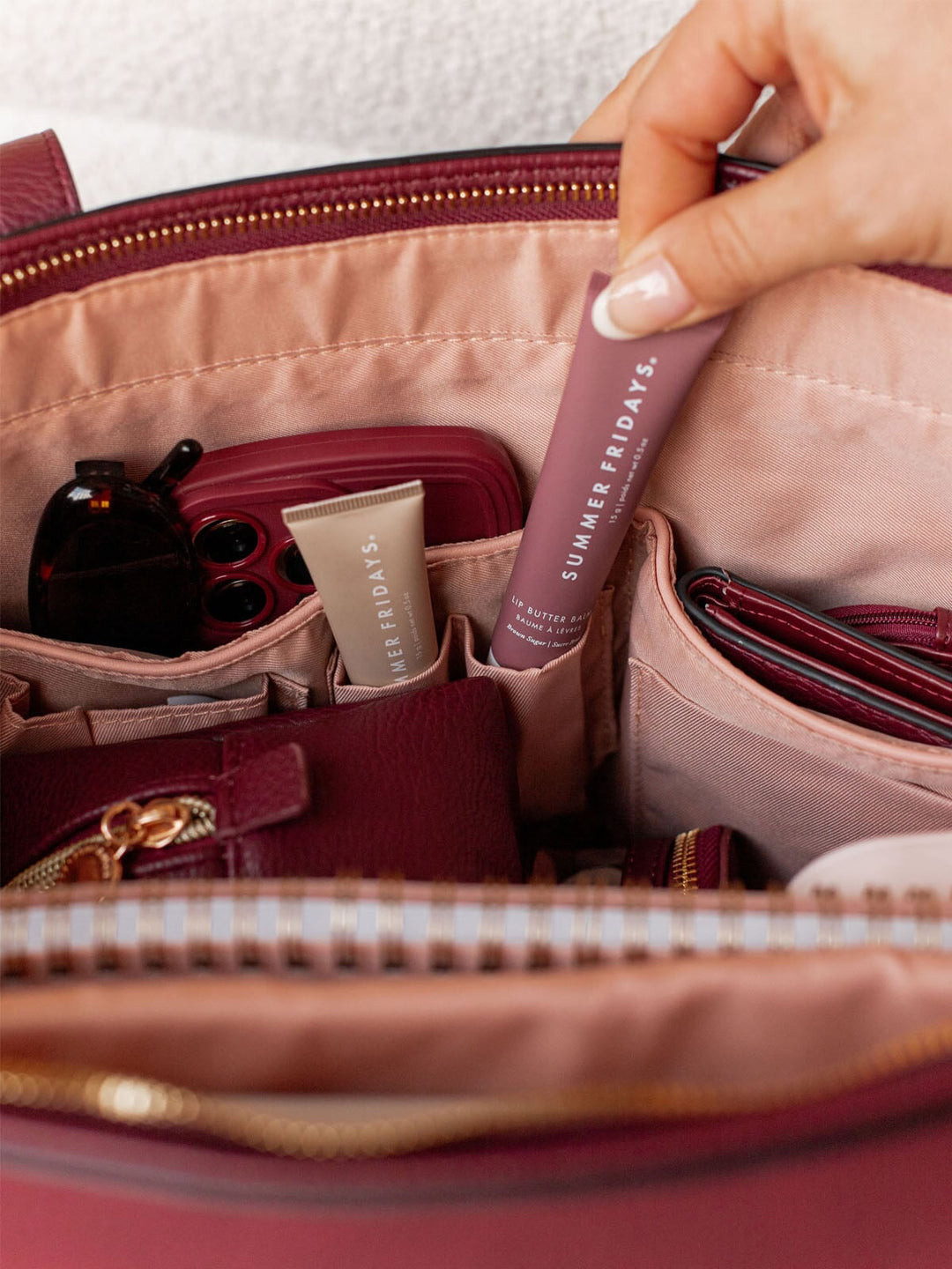 GO-GETTER TOTE berry