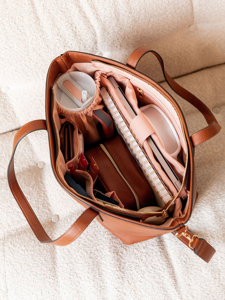 GO-GETTER TOTE camel