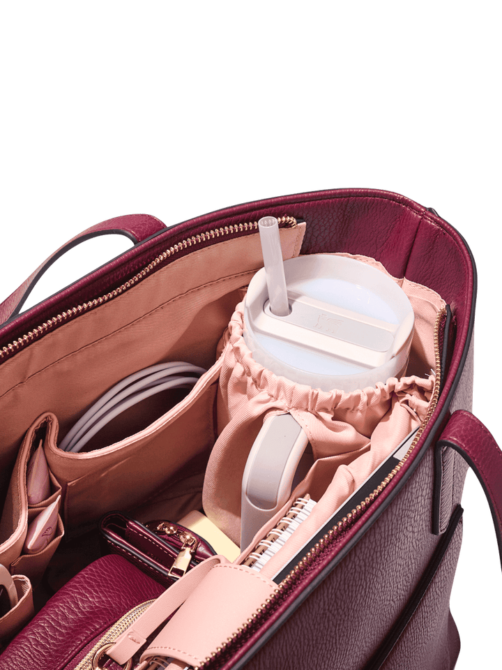 GO-GETTER TOTE berry