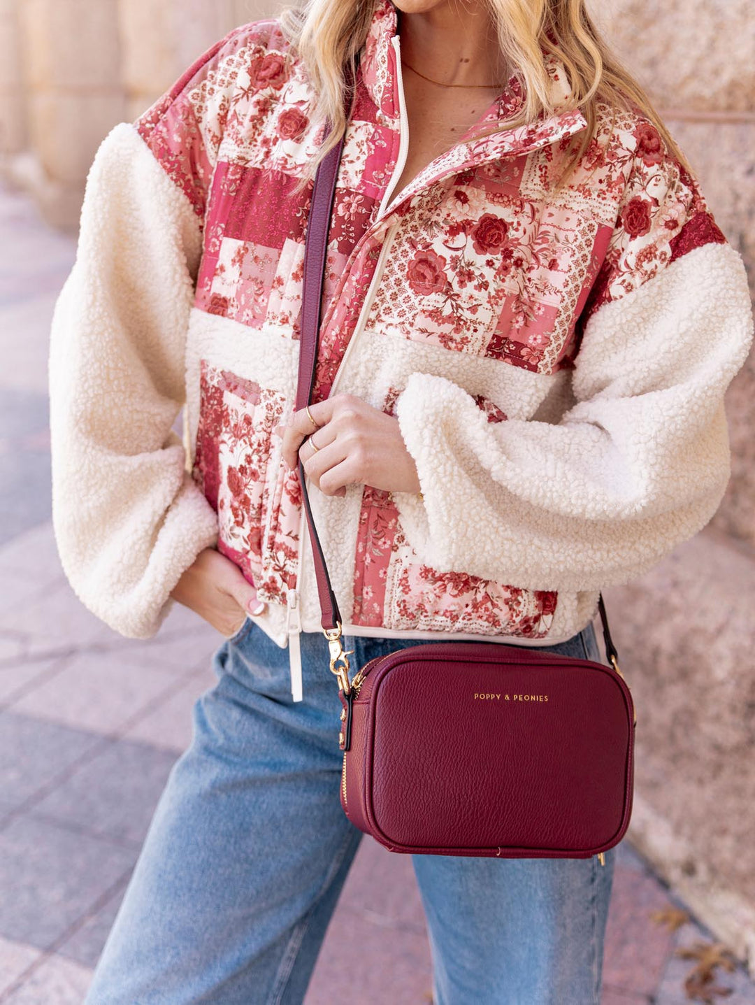 24/7 Crossbody Berry
