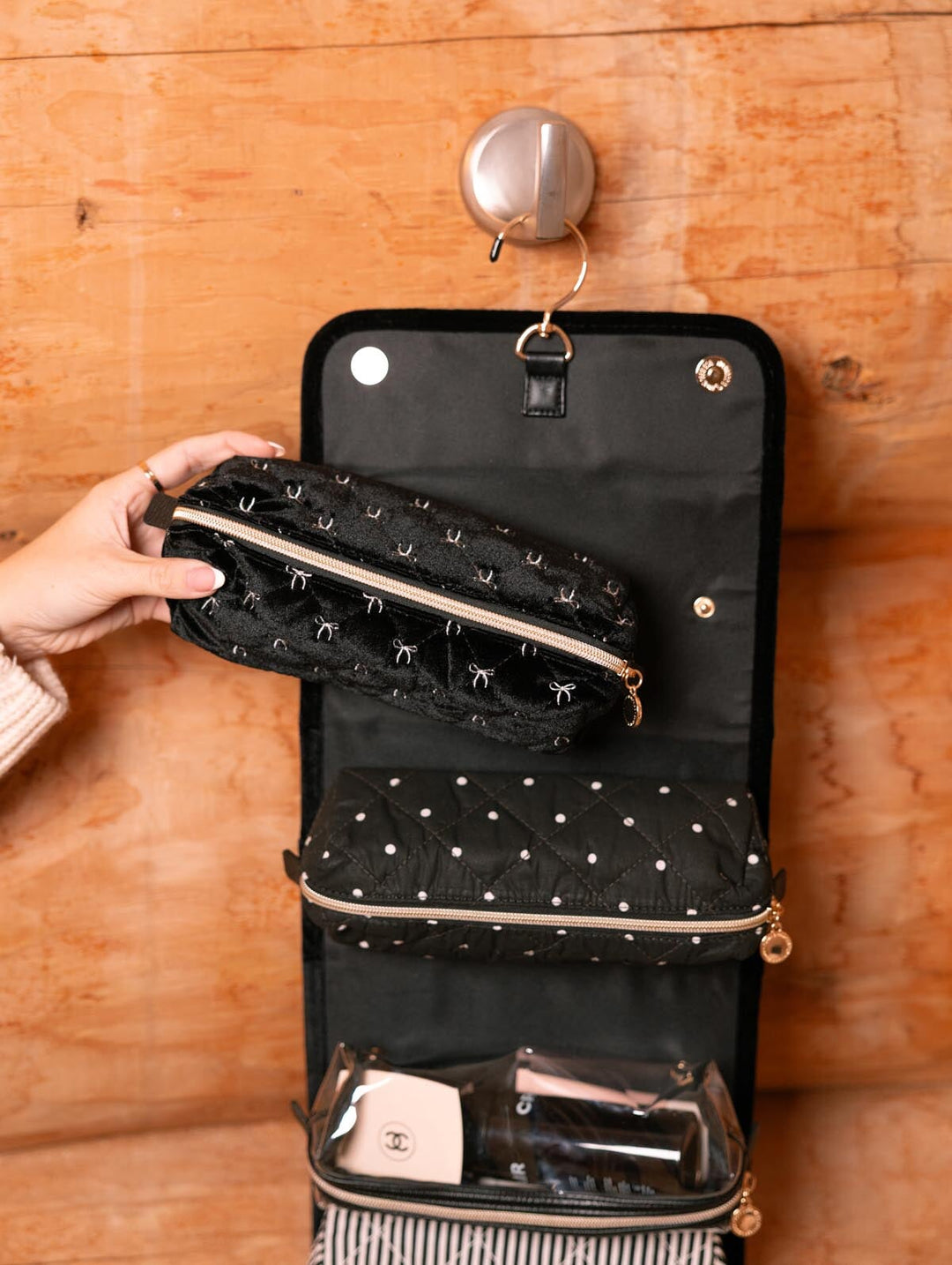 The Glam Squad Cosmetic Case Black Velvet