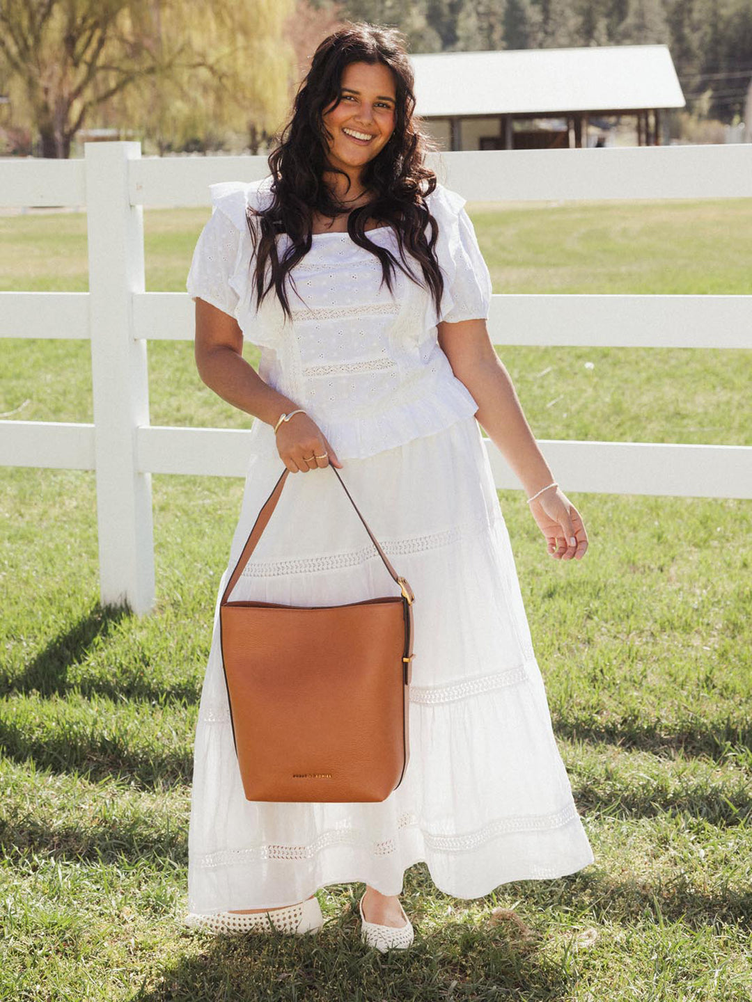 The Bucket Bag Cognac