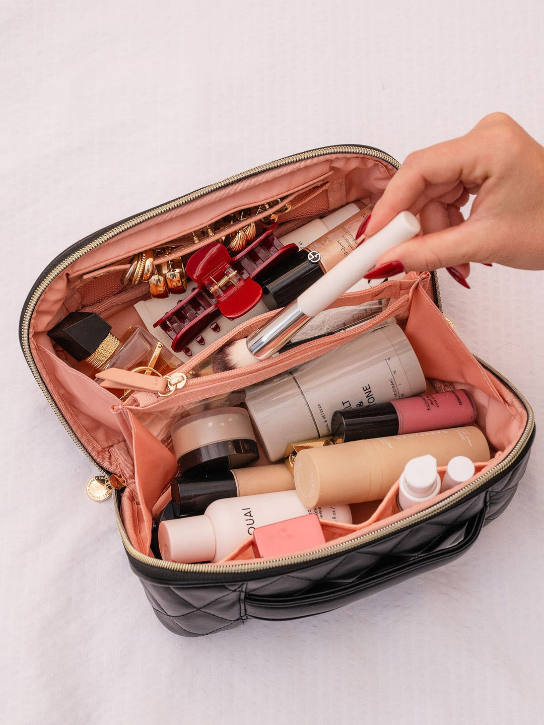 Open and Glow Cosmetic Quilted Black