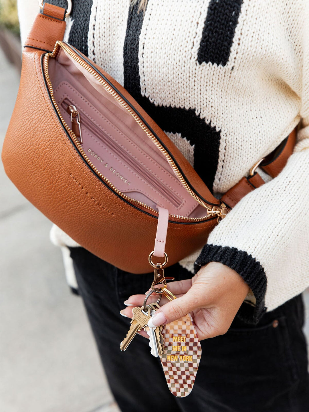the SIDEKICK cognac