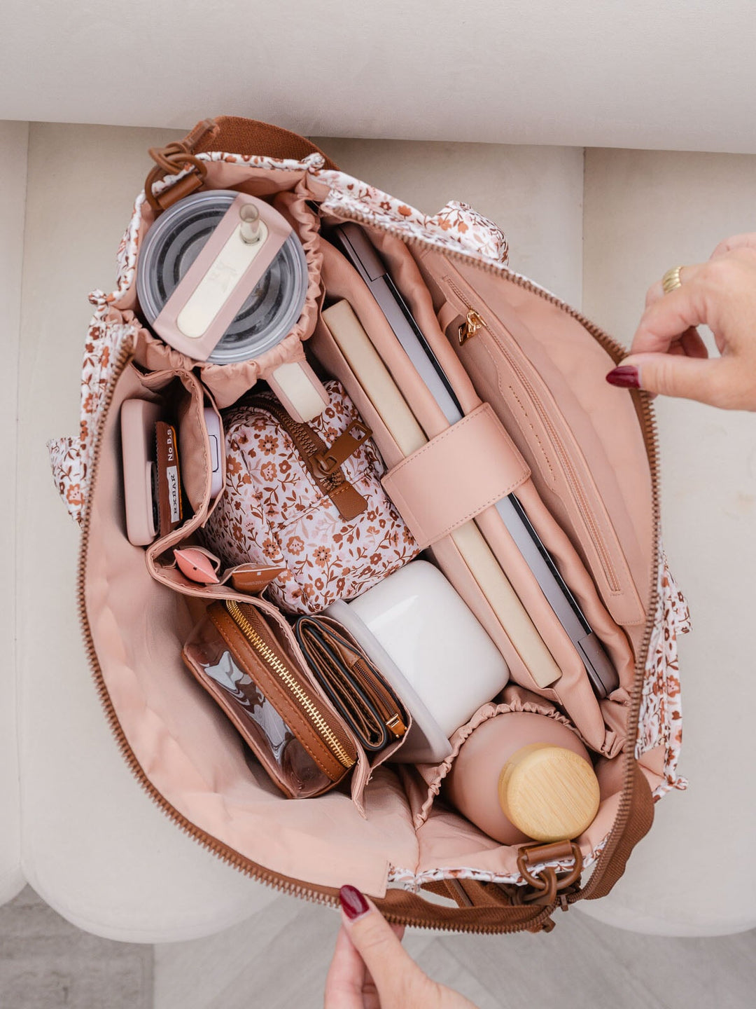 On The Go Tote Fall Brown Floral