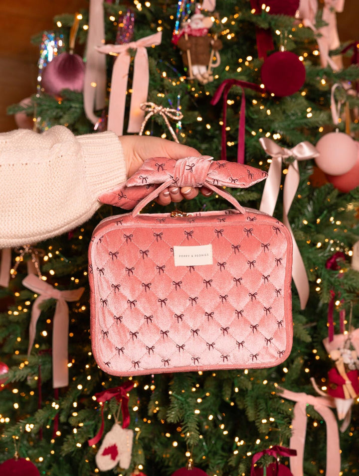 Hook Me Up Cosmetic Case Pink Velvet