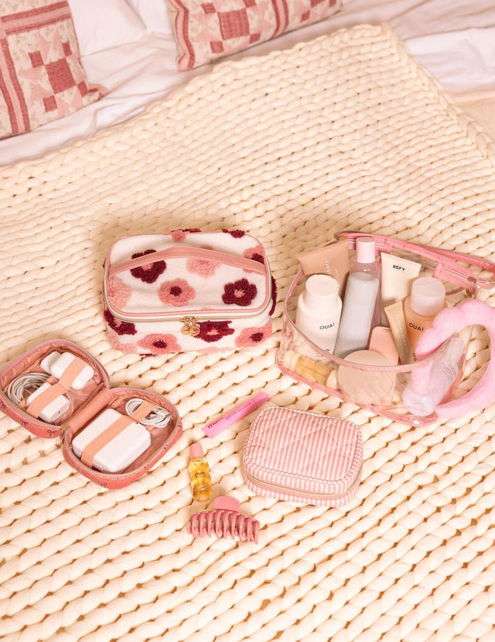 Getaway Cosmetic Set Floral