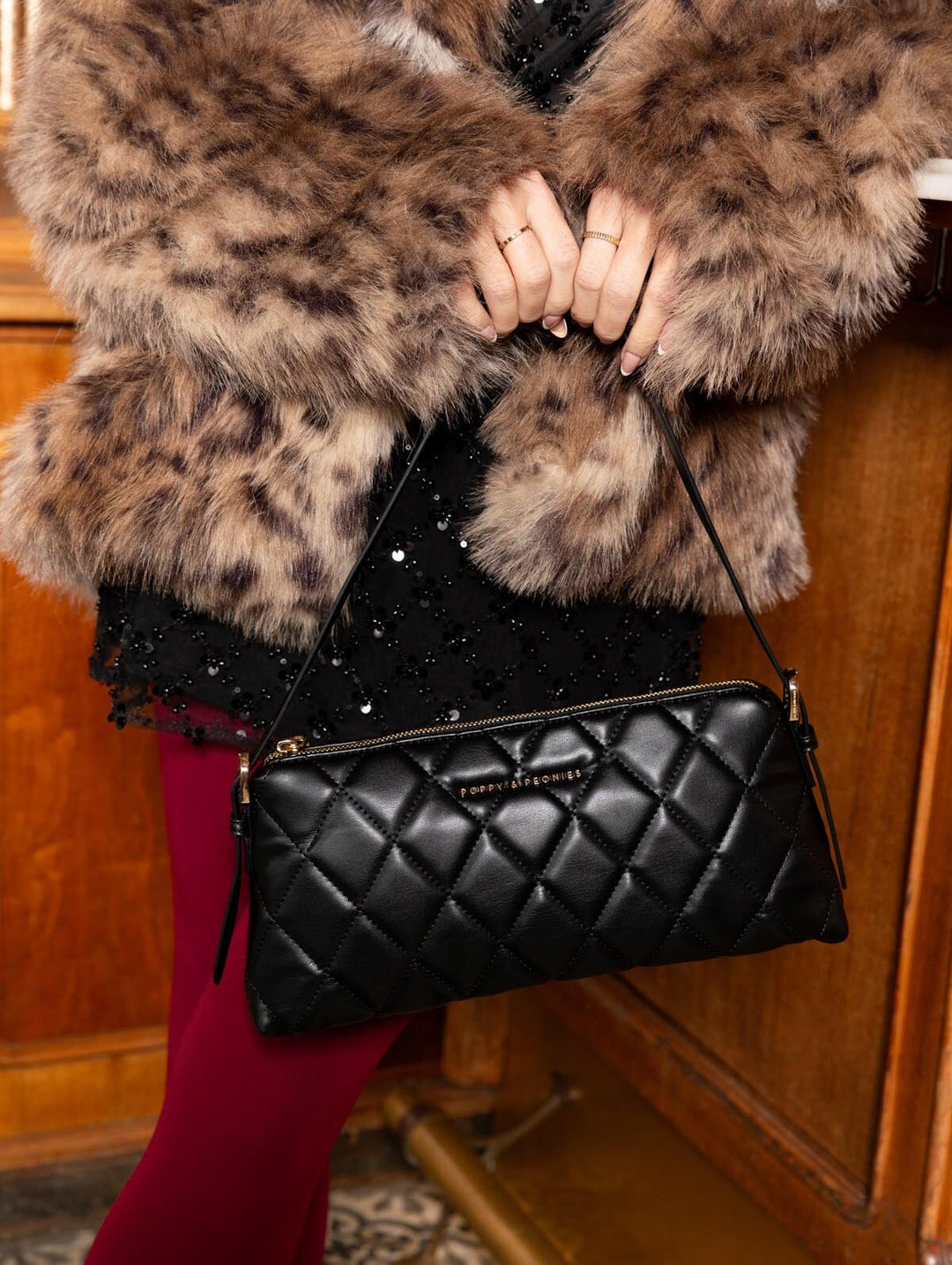 The Soho Shoulder Bag Quilted Black