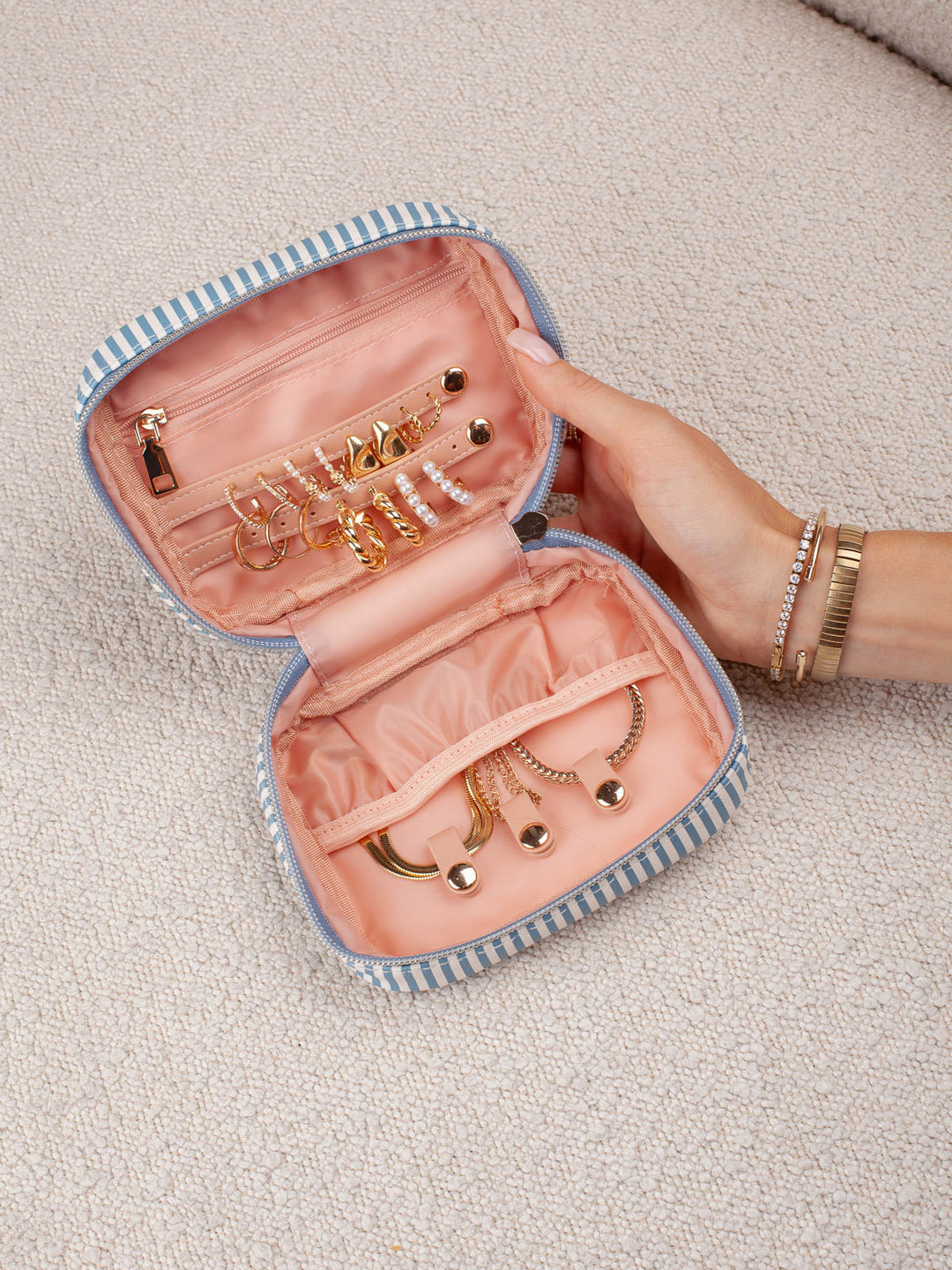 Poppy & Peonies Getaway Cosmetic Set in Navy Patchwork jewelry case with organized compartments.