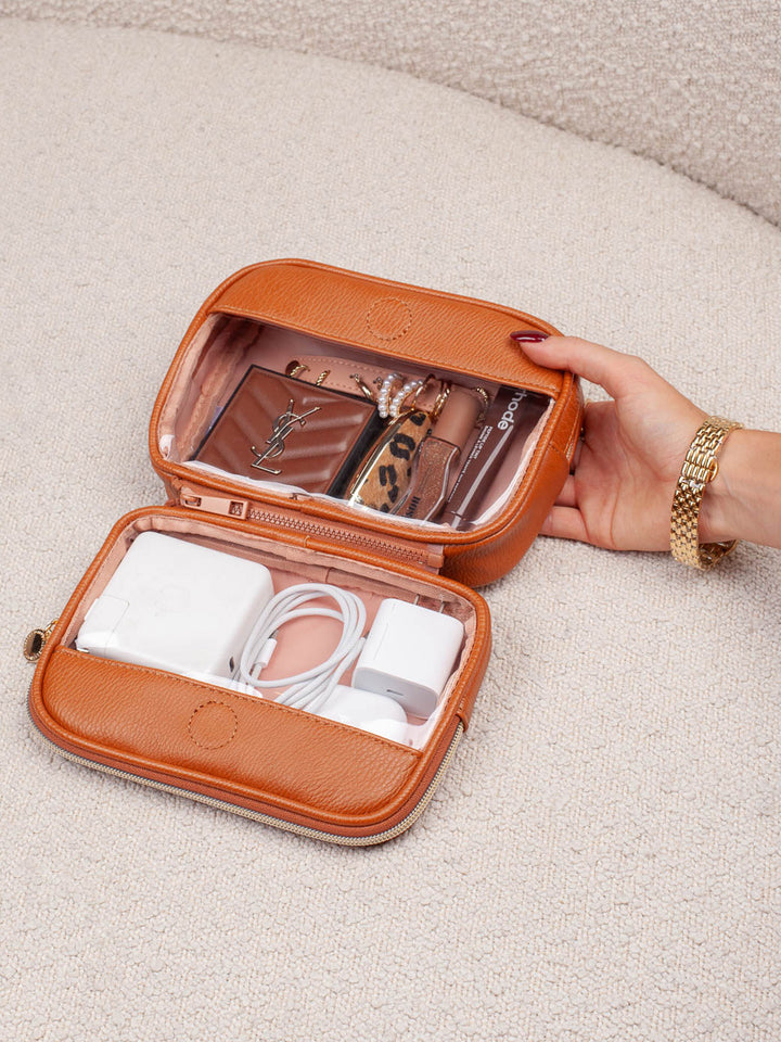 The Split Organizer Cognac
