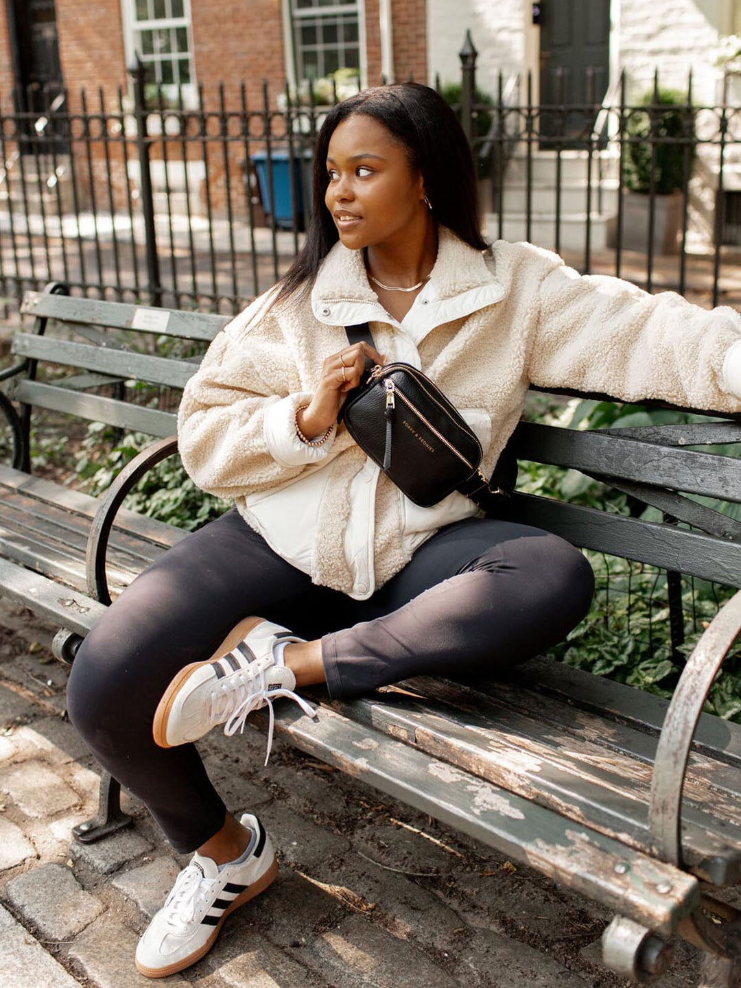 On The Run belt bag vegan leather black