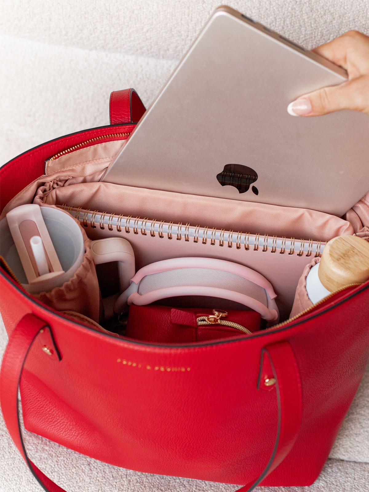 Go-Getter Tote Red | Poppy and Peonies – www.poppyandpeonies-us.com