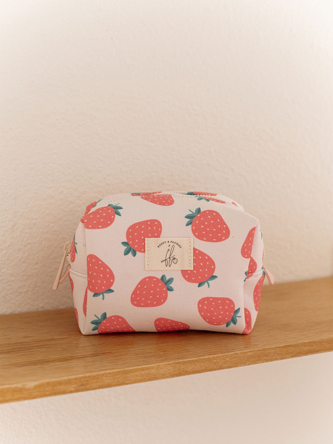 Cosmetic Case Strawberry Print