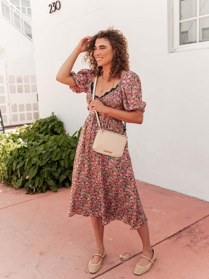 the EVERYDAY CROSSBODY cream