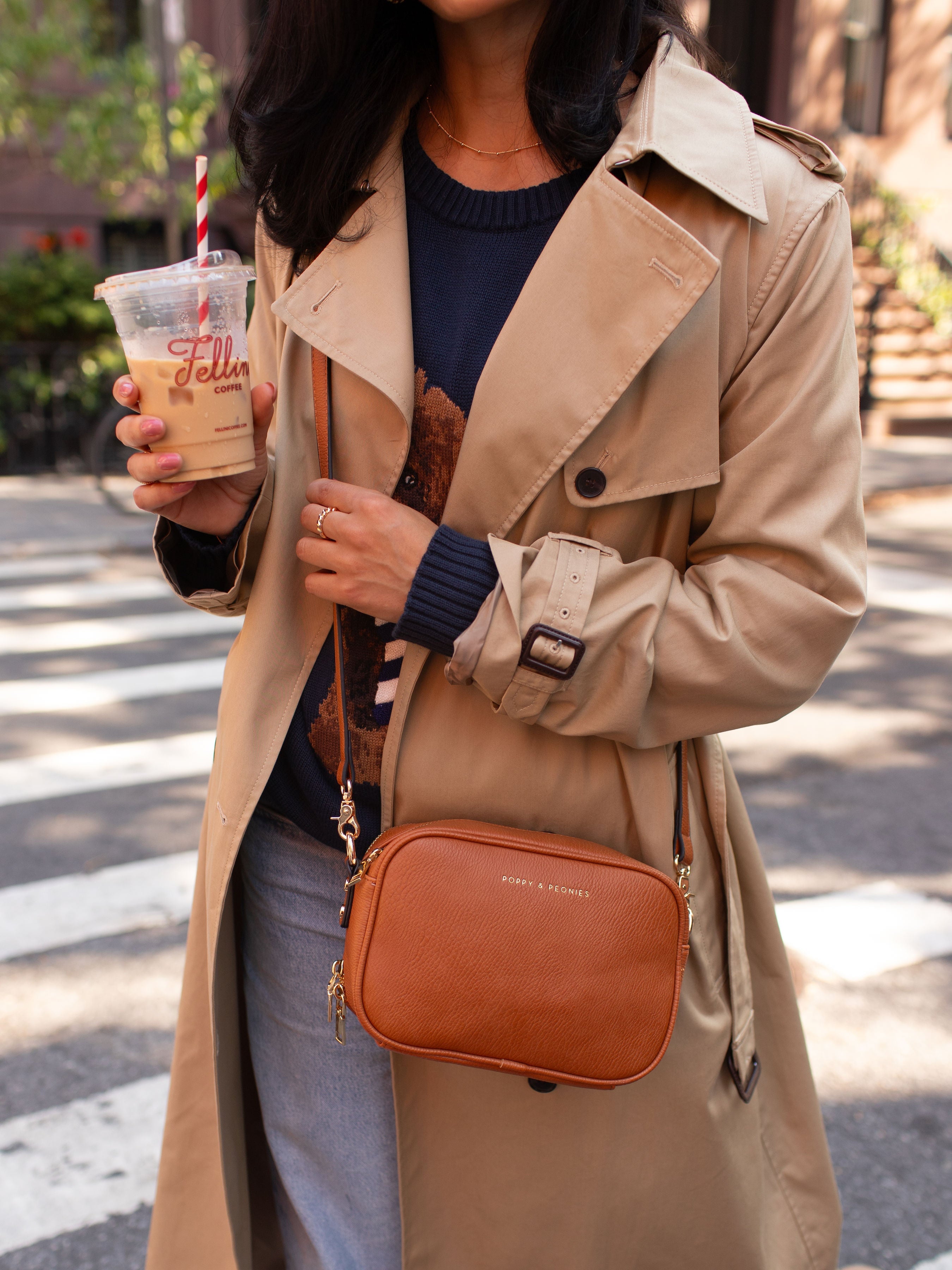 24/7 Crossbody Cognac | Poppy and Peonies – www.poppyandpeonies-us.com