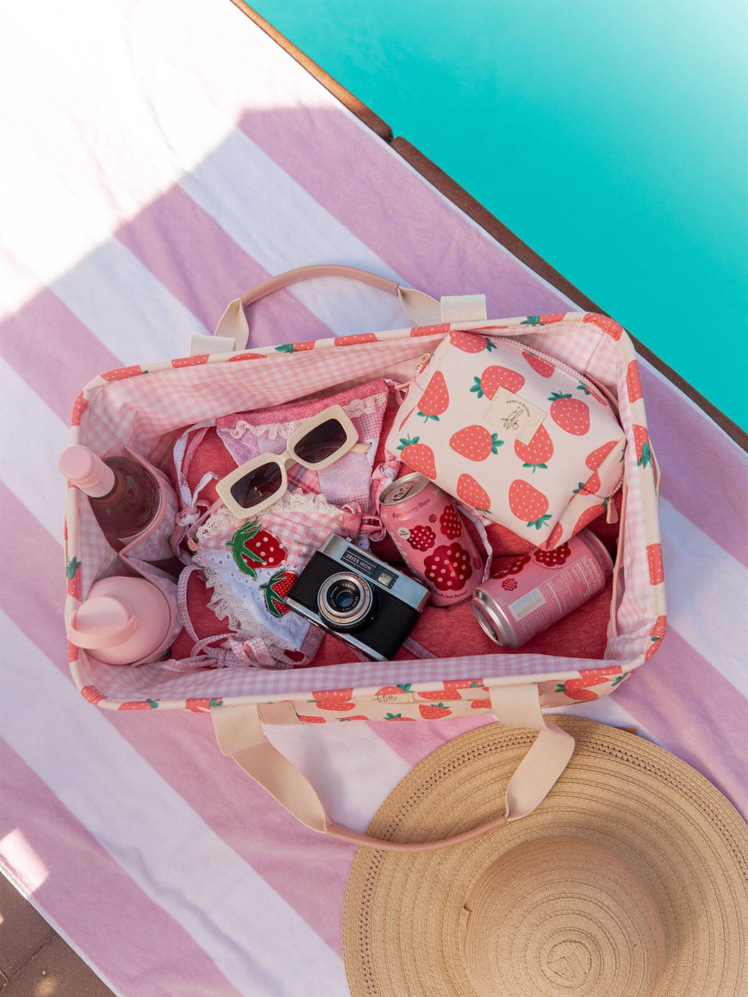 Cosmetic Case Strawberry Print