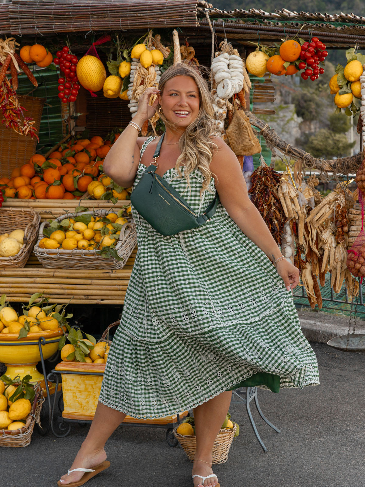 the SIDEKICK Heritage Green – www.poppyandpeonies-us.com