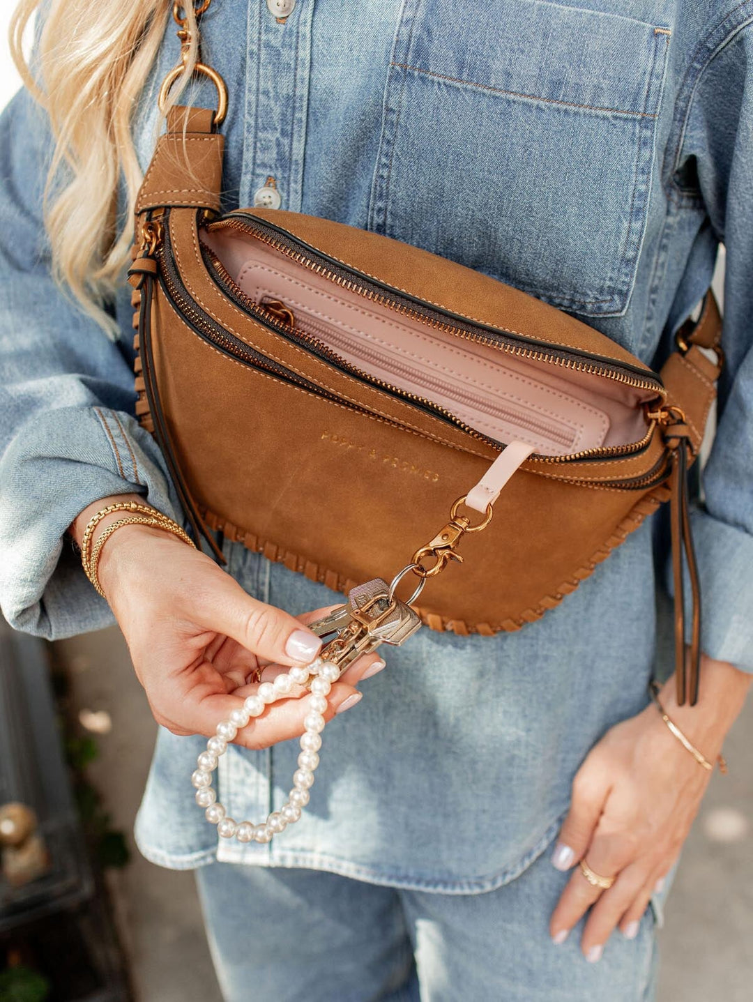 The Desert Crossbody Cognac