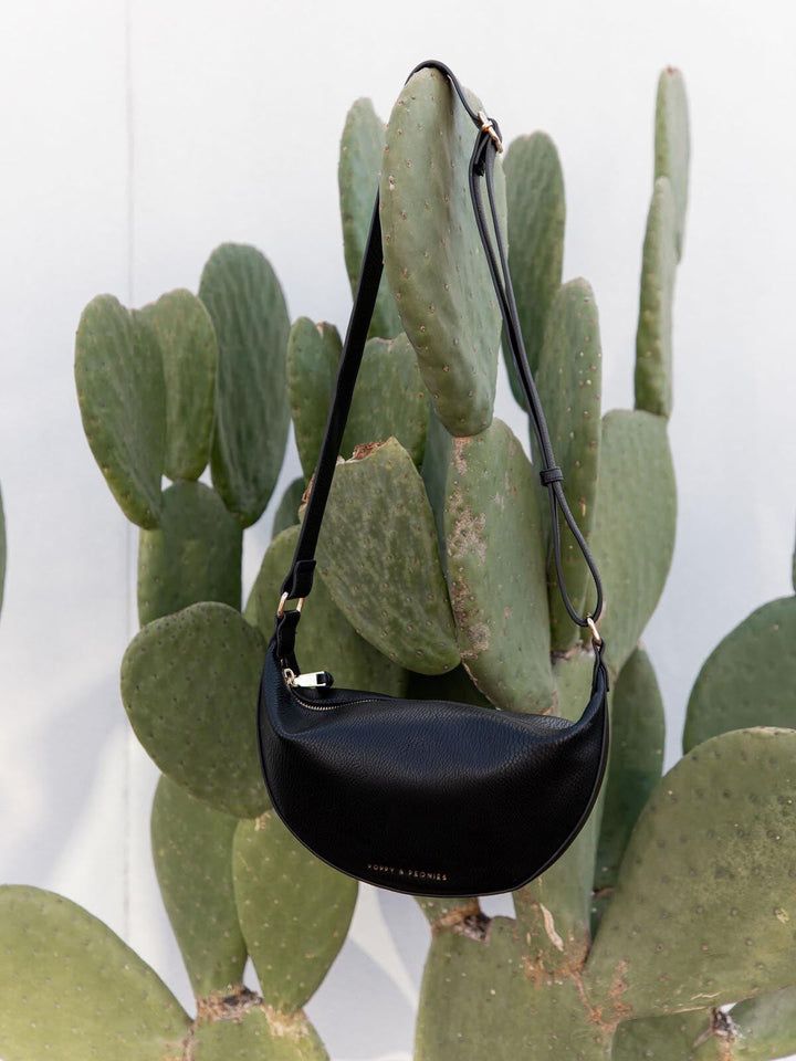 The Eclipse Crossbody Black