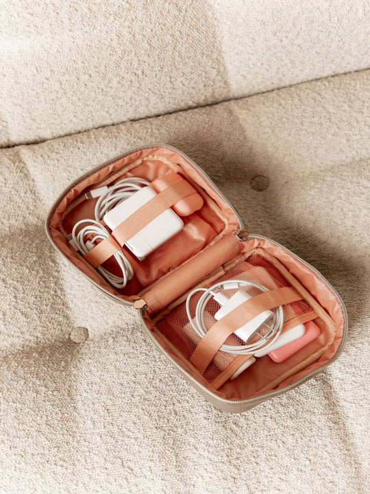 Tech Cases – www.poppyandpeonies-us.com