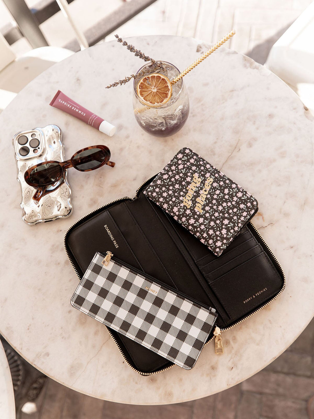 Wanderlust Travel Wallet Black