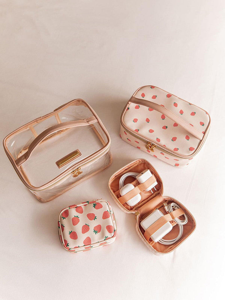 Getaway Cosmetic Set Mini Strawberry Print