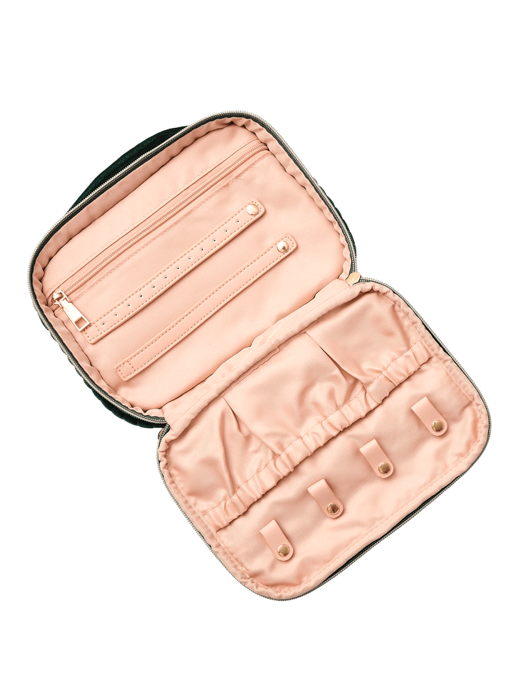 Companion Cosmetic Green Velvet