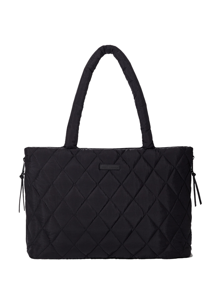 Tote It Black