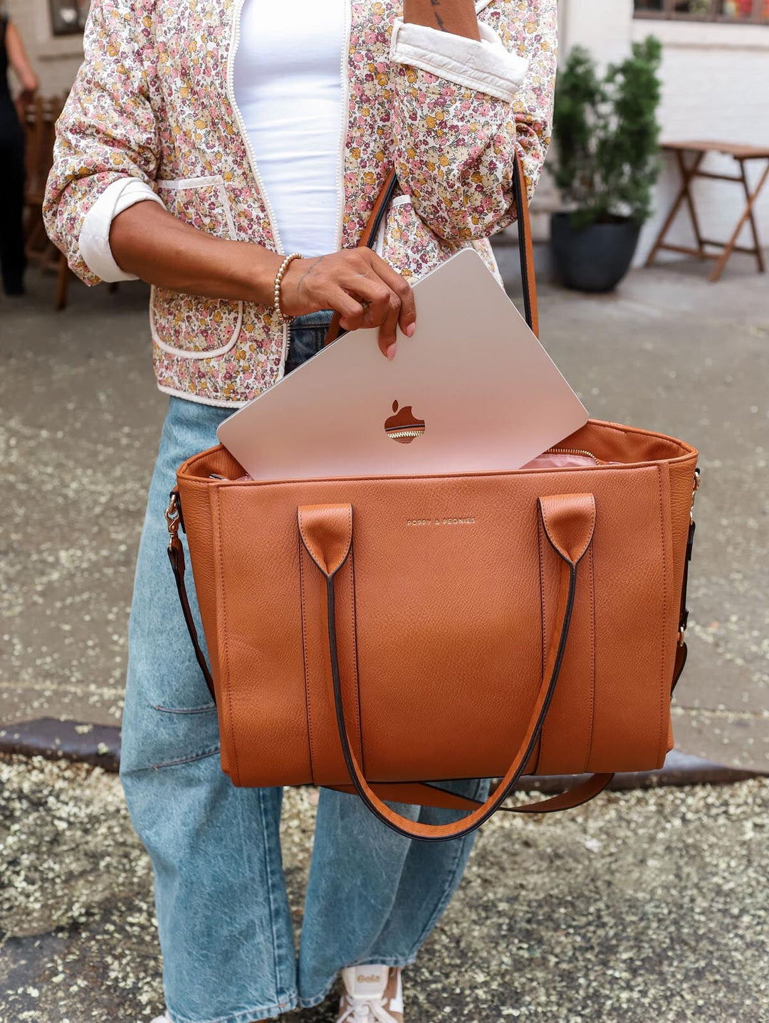 Multitasker Cognac