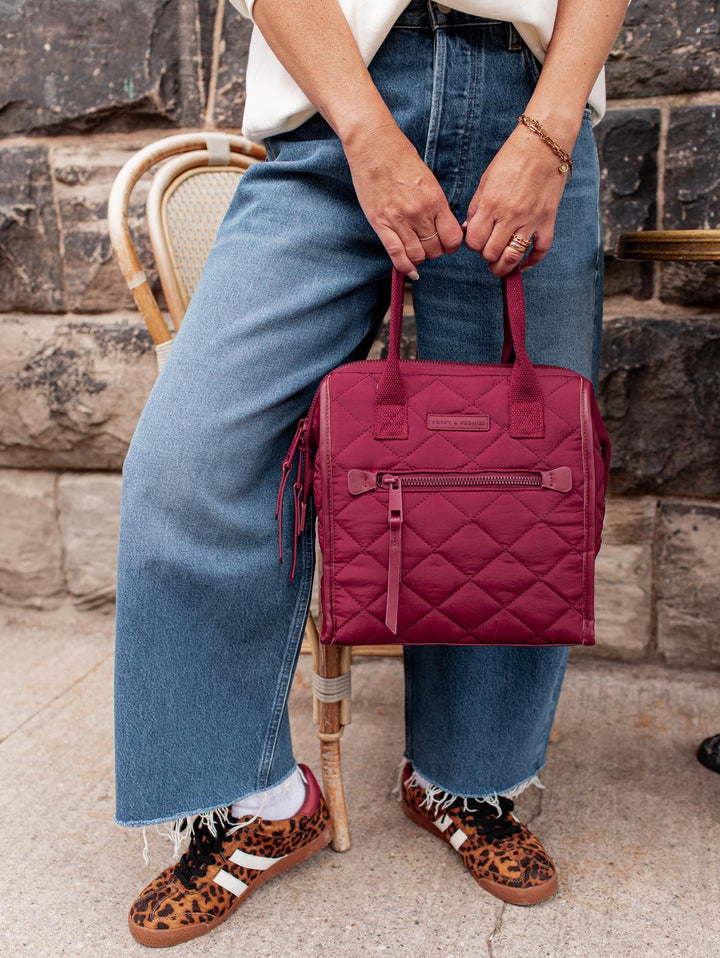 the LUNCH BAG quilted berry
