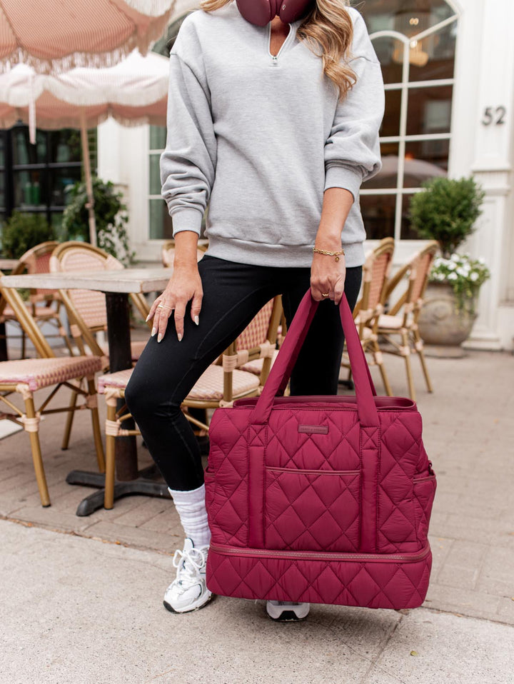 VOYAGER quilted berry