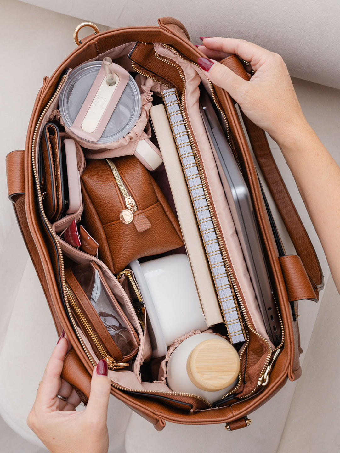 Multitasker Chestnut