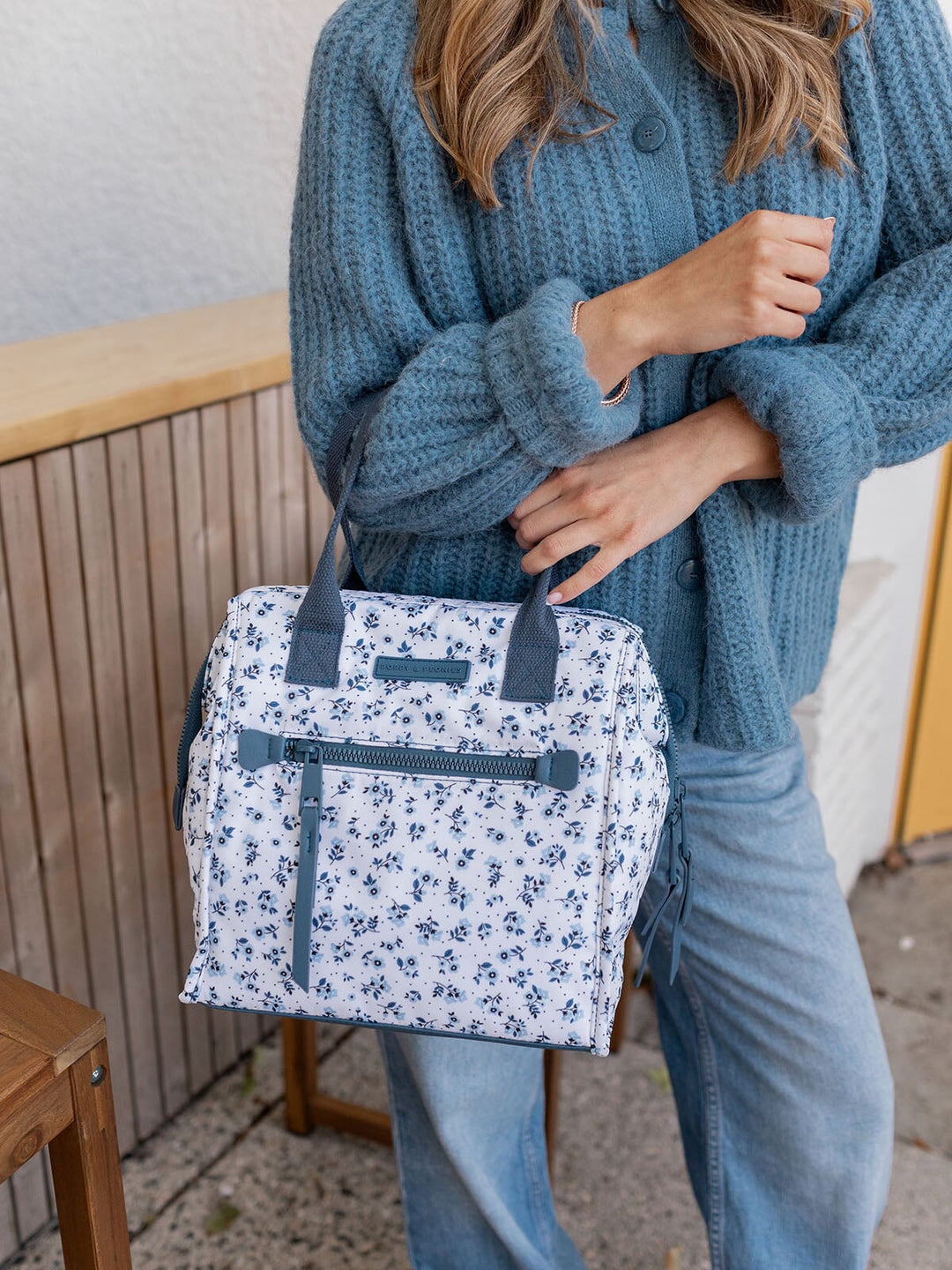 The Lunch Bag Blue Floral
