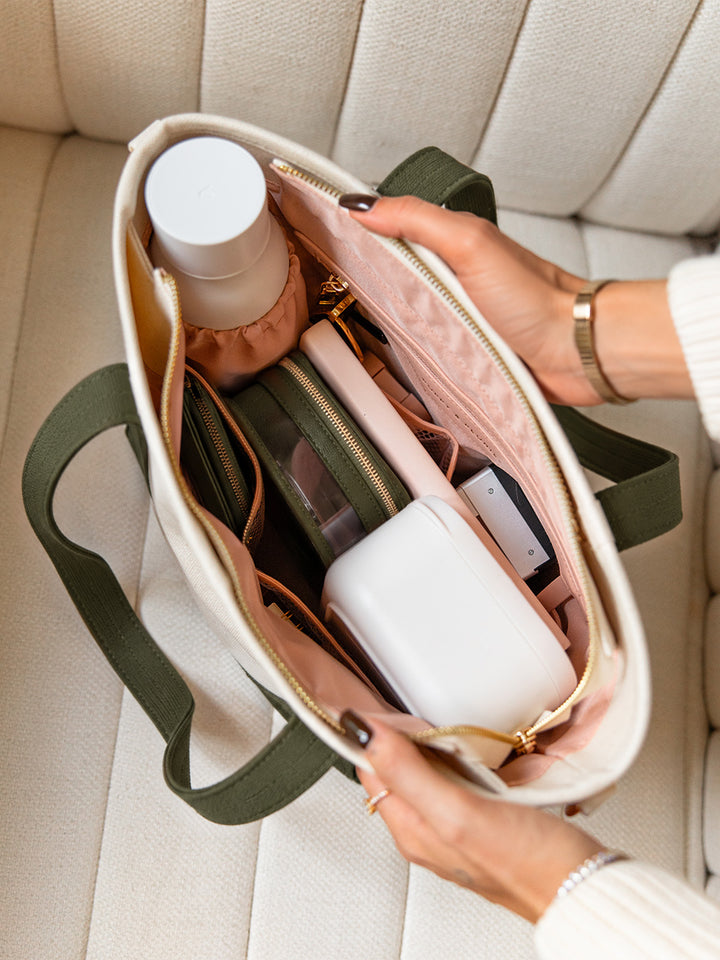 The Small Signature Tote Olive