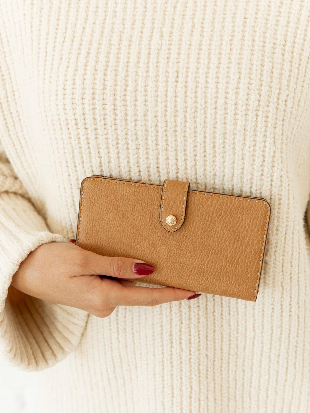 Go Anywhere Wallet Camel