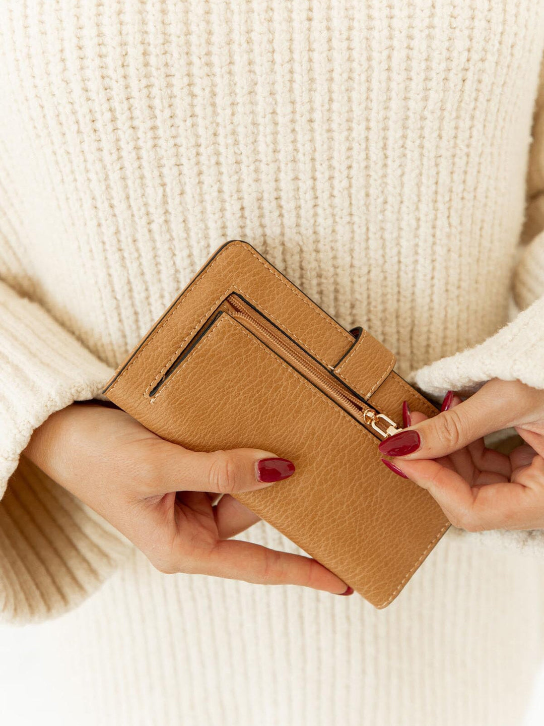 Go Anywhere Wallet Camel