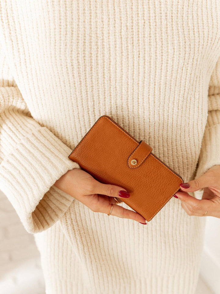 Go Anywhere Wallet Cognac