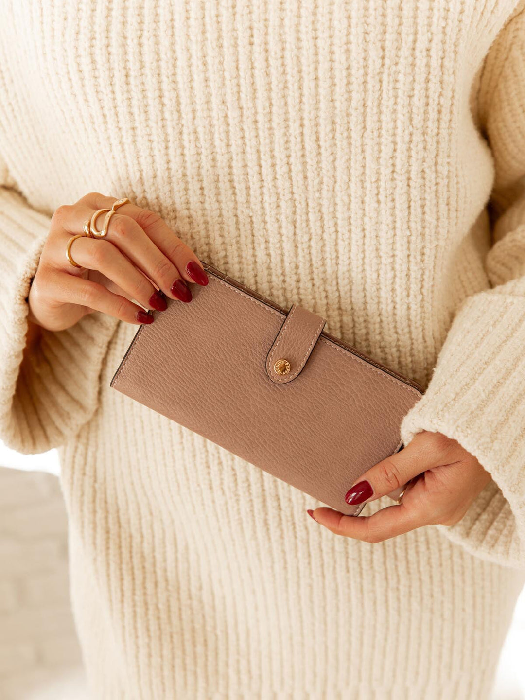 Go Anywhere Wallet Mauve