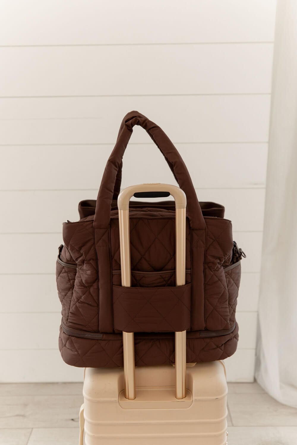VOYAGER quilted espresso