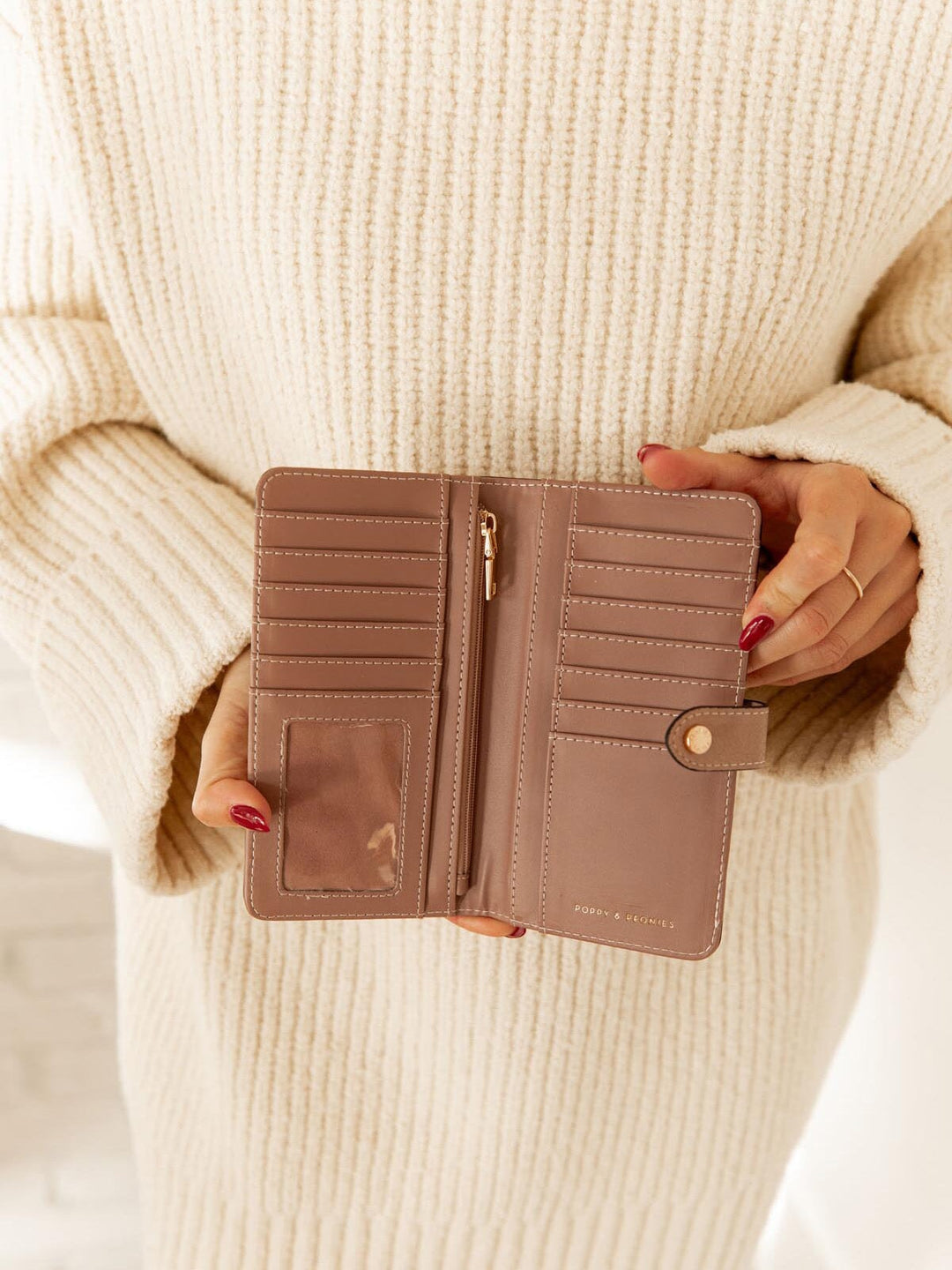 Go Anywhere Wallet Mauve