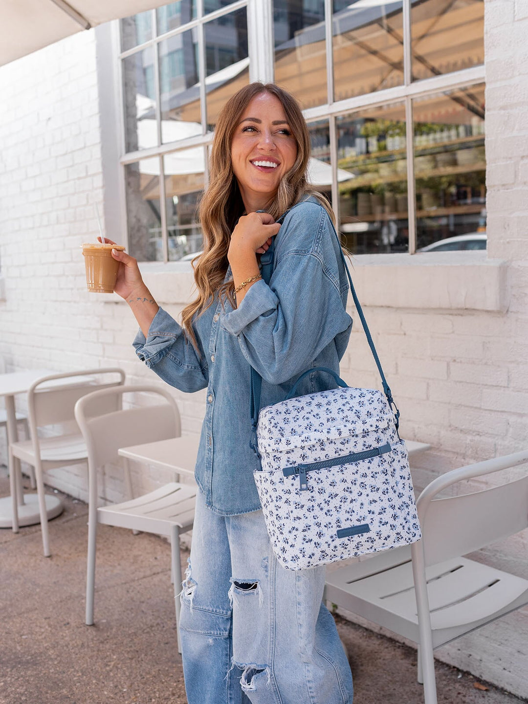 The Go-To Lunch Bag Blue Floral