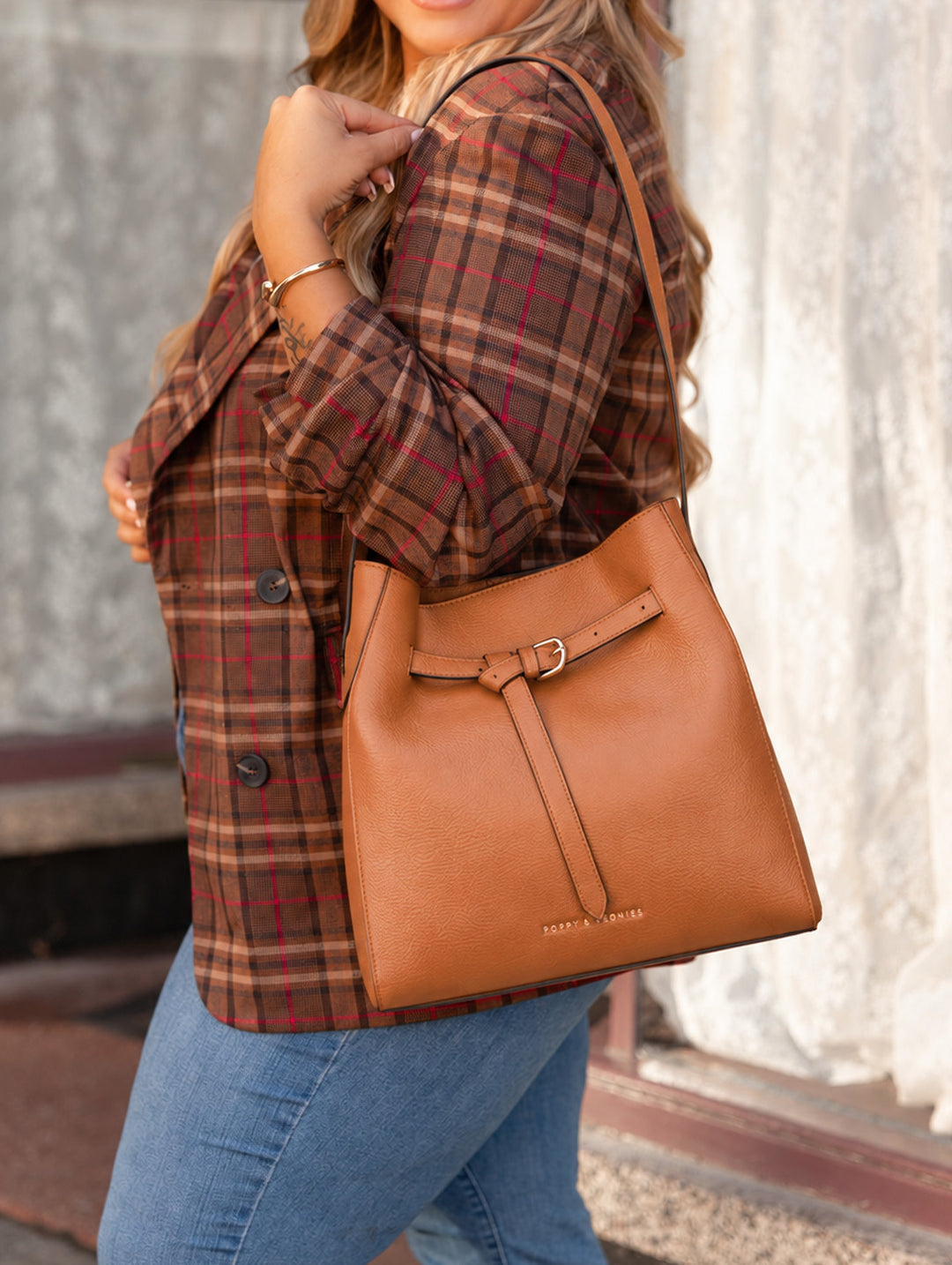 The Knot Shoulder Bag Cognac