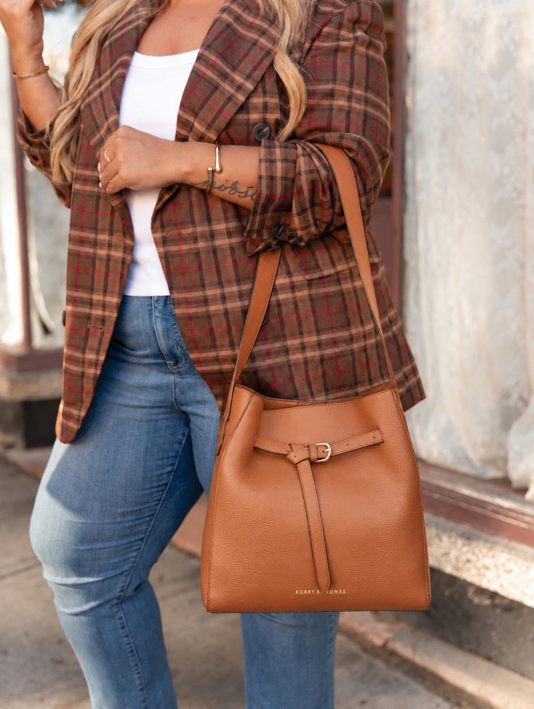 The Knot Shoulder Bag Cognac